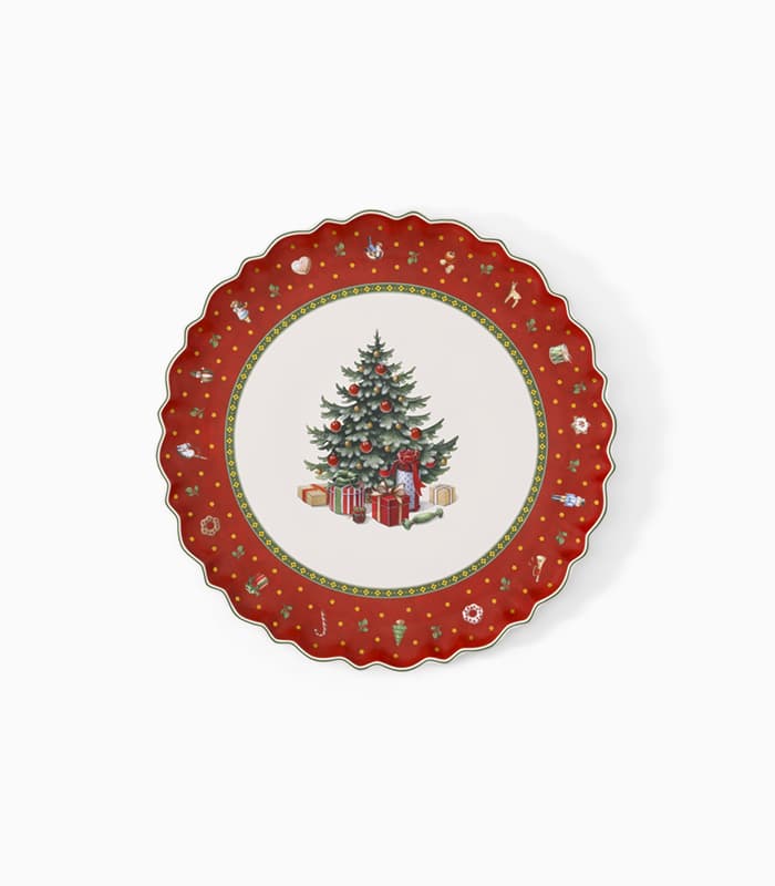 fairy bird bath surrounded by goldfinches